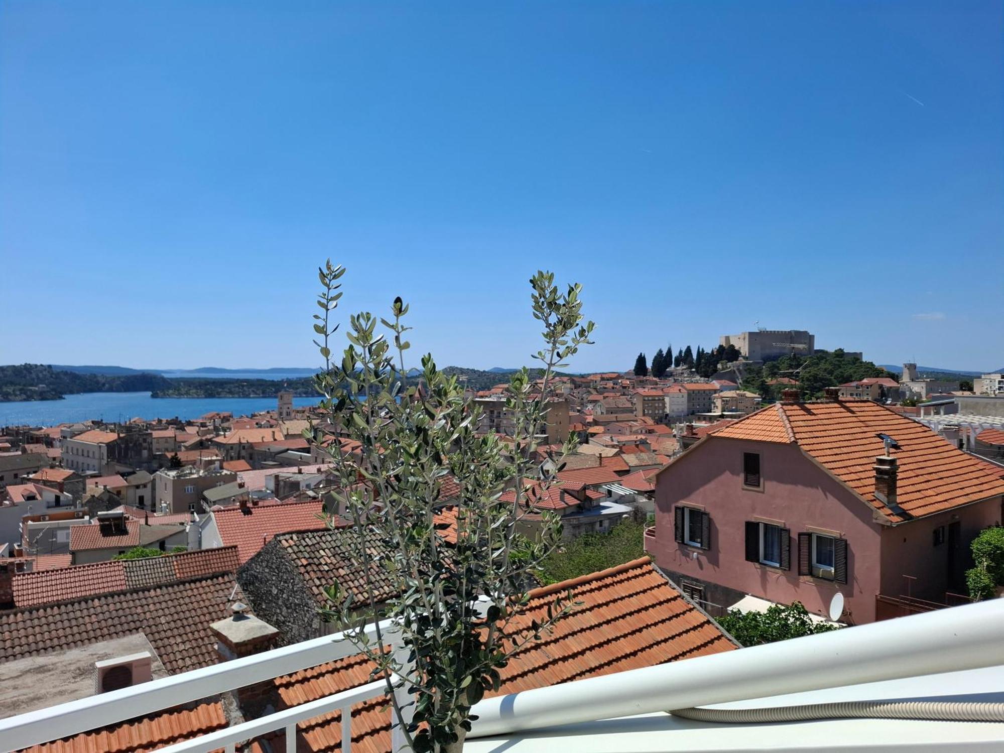 Carla Panorama Apartment Sibenik Bagian luar foto
